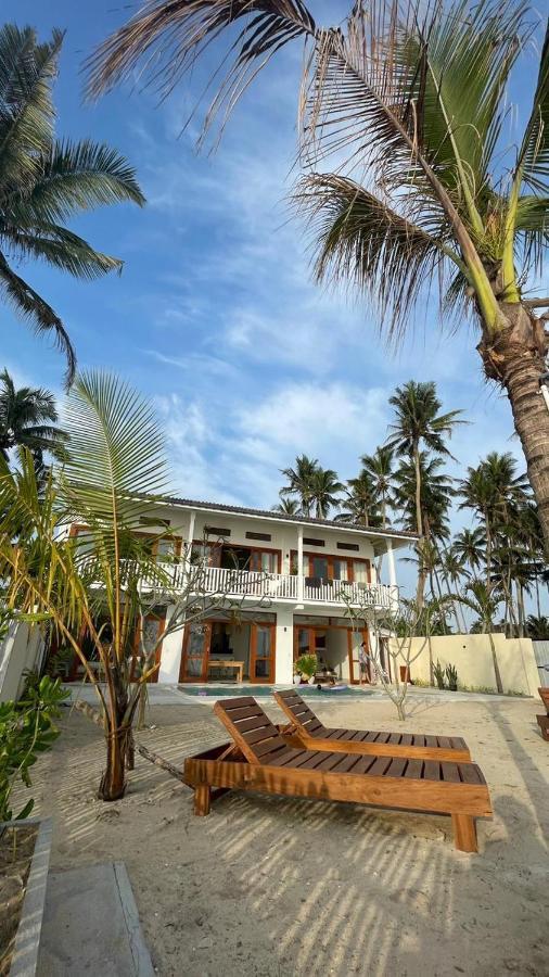 Lihinya Beach Villa アハンガマ エクステリア 写真